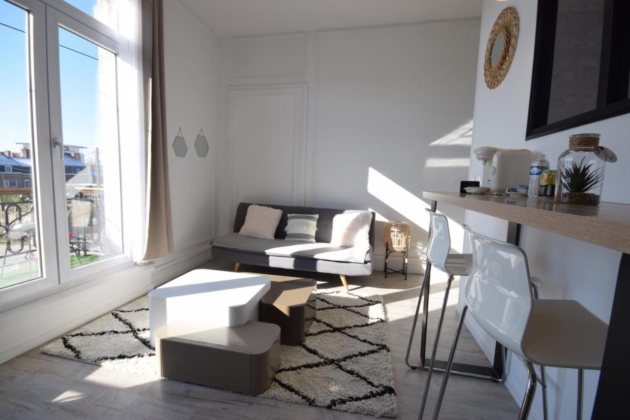 Chic Appart Design - Hyper Centre - Tramway - Free Wifi - Lerelaisdodile12 Valenciennes Dış mekan fotoğraf
